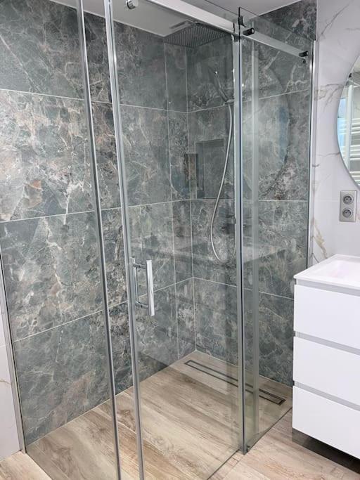 Le Bijou De Valrose - 4 Bedroom With Pool * Nizza