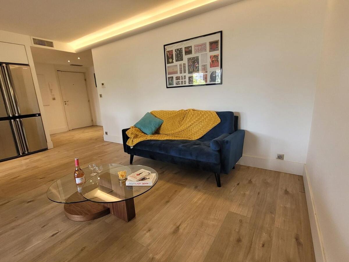 Apartment Le Bijou De Valrose - 4 Bedroom With Pool *