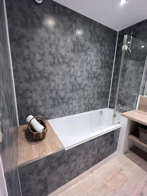Appartamento Le Bijou De Valrose - 4 Bedroom With Pool *